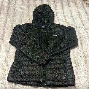 LIKE NEW Patagonia nano puff jacket medium
